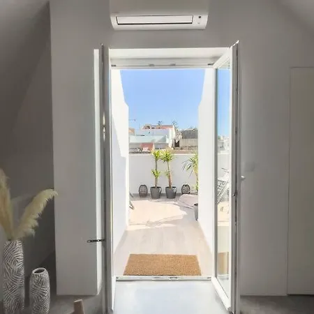Modern Three Bedroom Dream Holiday Home *